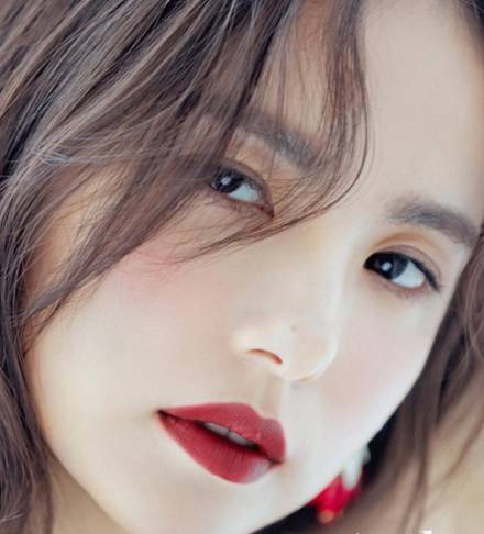 2025秋冬流行妆容  这个秋冬最美“枫叶妆”你还没学会吗