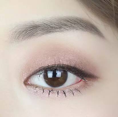 单眼皮化妆教程