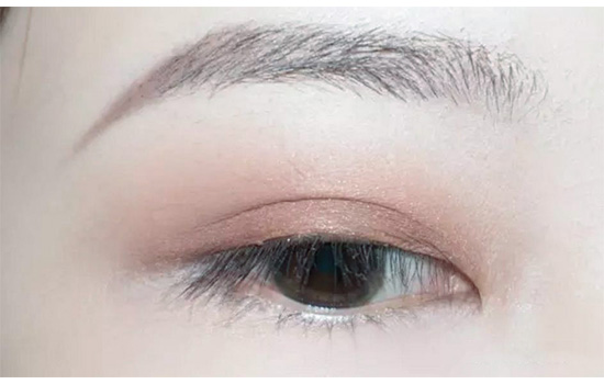 nars眼影教程 nars眼影如何使用方法