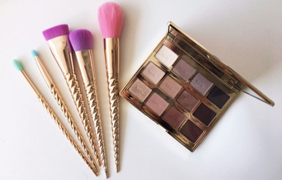 tarte眼影盘二代试色 tarte12色眼影盘教程tarte眼影怎么样