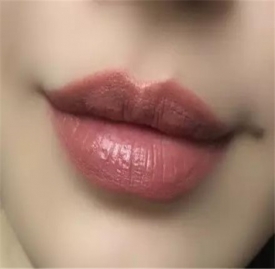 口红什么颜色显白 黄皮肤显白的口红