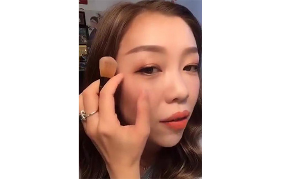 cpb高光怎么用 cpb高光的用法