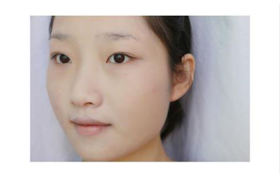 情人节温婉约会妆教程 情人节温婉约会妆怎么画
