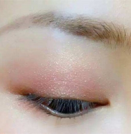 眼影到底该怎么画
