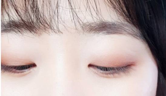 单眼皮桃花眼妆画法教程 单眼皮桃花眼妆画法技巧
