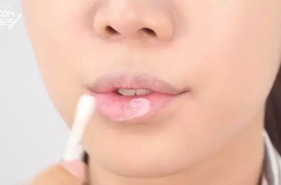 口红怎么涂好看