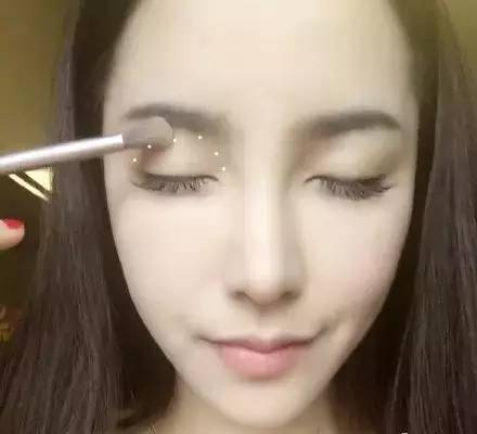 angelababy妆容教程