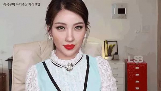 唇妆怎么画    教你几款百看不厌的唇妆