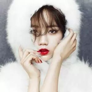 2025秋冬流行妆容  这个秋冬最美“枫叶妆”你还没学会吗