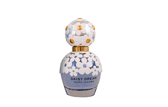 梦幻小雏菊香水的味道 daisy梦幻小雏菊