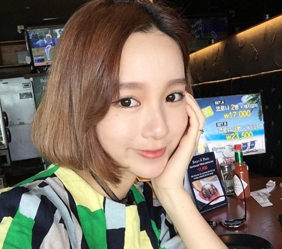 2025短发发型女图片韩 2025韩国短发女