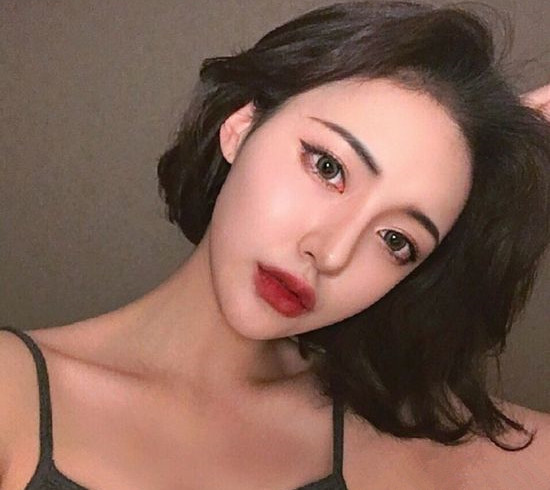夏季短发发型女2025 夏季短发女