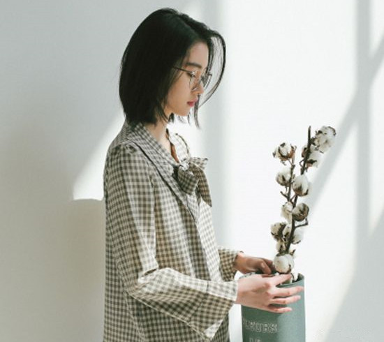 夏季短发发型女2025 夏季短发女