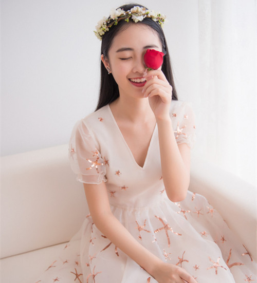 新娘发型图片2025款 新娘发型2025