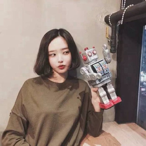 2025春季发型女图片 适合春天的发型