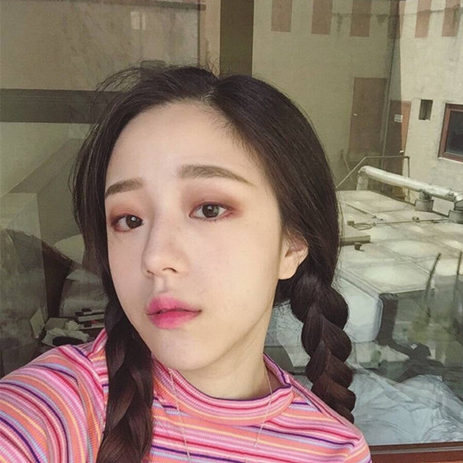 长发2025流行发型图片 2025长发最新发型女