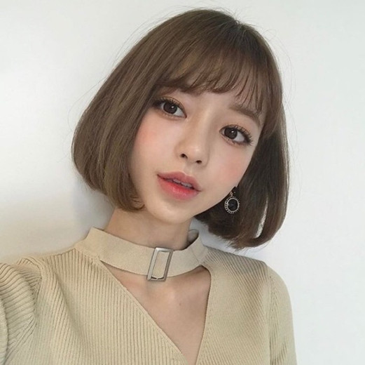 2025圆脸短发 2025圆脸短发最新发型女