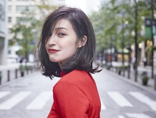 春季适合的发型 2025春季发型女图片