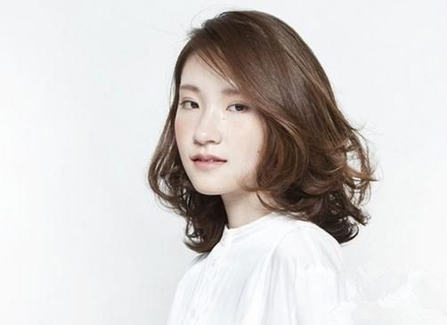 春季适合的发型 2025春季发型女图片