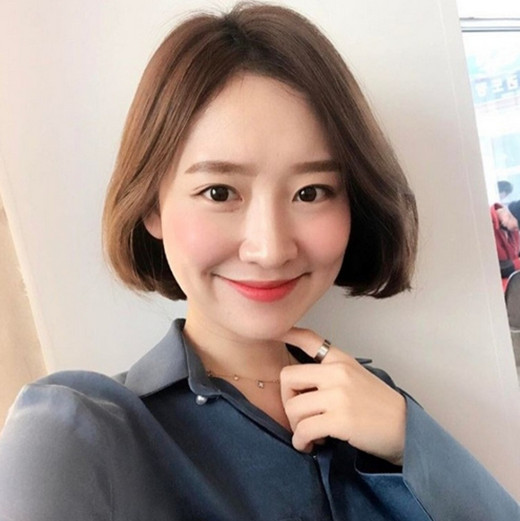 齐脸短发发型图片 齐脸短发内扣发型图片