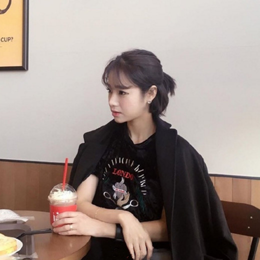 短发夏天怎么扎好看 夏天短发怎么扎