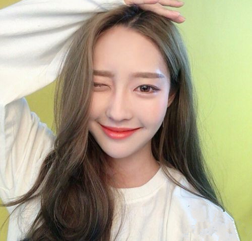 2025最流行的发型 今年最流行的发型女