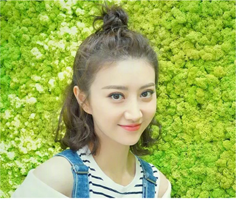 丸子头要怎么扎 2025丸子头图片