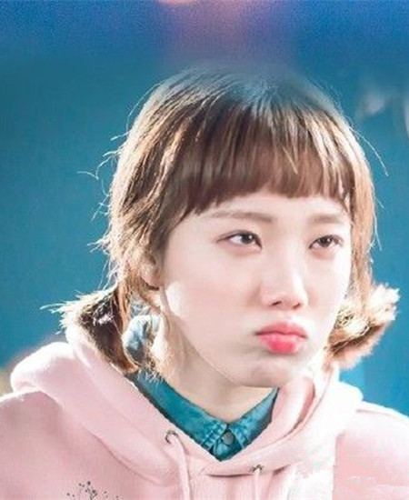 夏天头发怎么扎凉快 夏季发型女生2025扎法