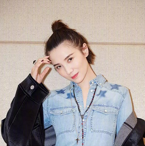 2025夏季女发型 2025夏天流行发型