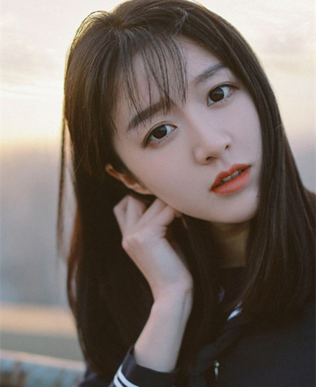 夏季中长发发型 2025夏季发型女