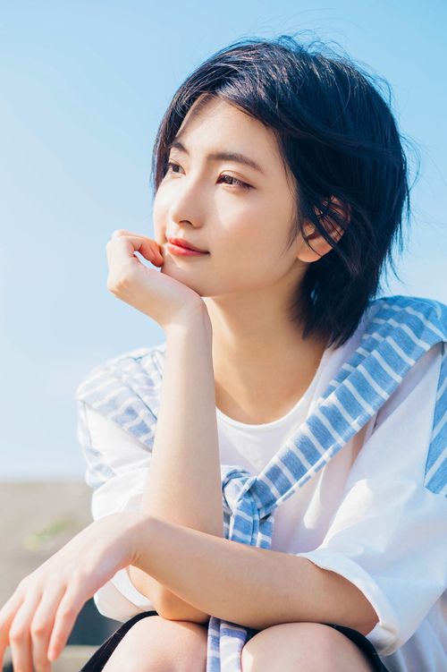 夏季短发女 夏天短头发型图片