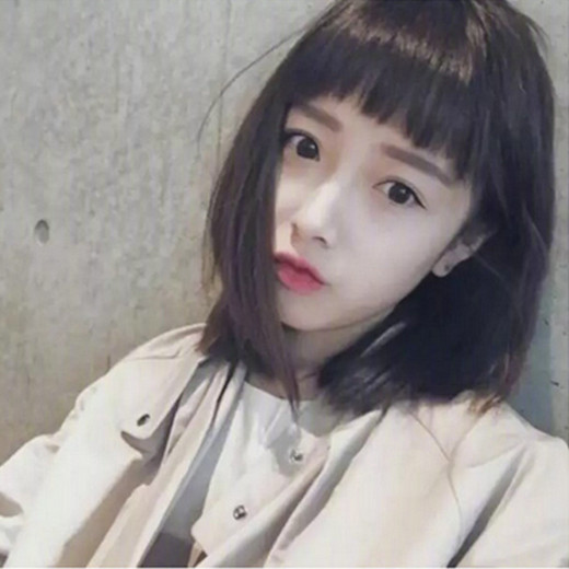 短发刘海发型图片2025 短发刘海发型女