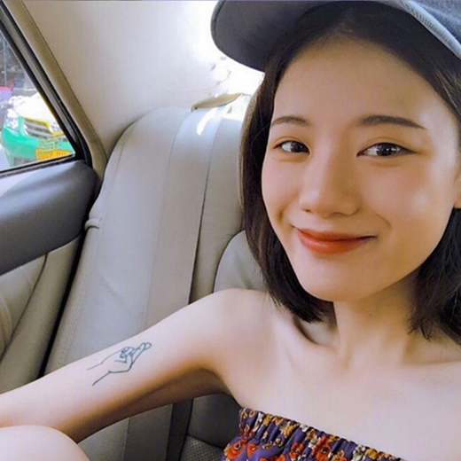 短直发发型图片2025女 短直发女