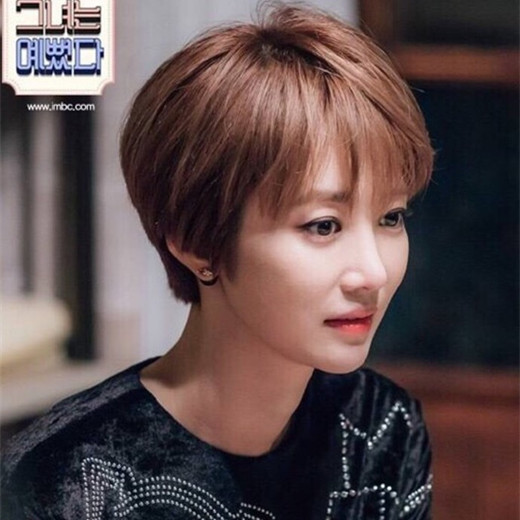 2025潮流发型女 2025潮流短发女