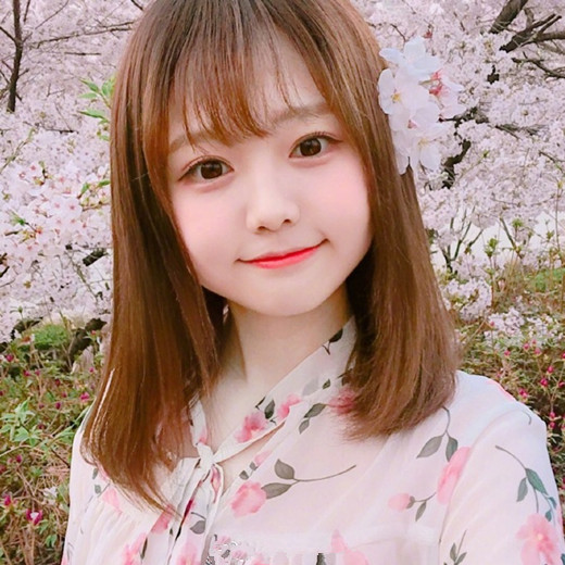 脸圆的女生适合什么发型 女生圆脸适合什么发型