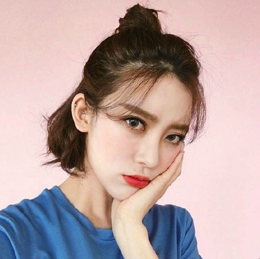 韩国丸子头 韩式短发半扎发型图片