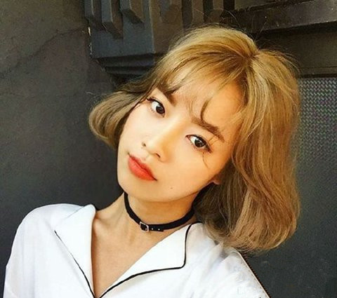 2025流行女发型 2025女生流行发型图片