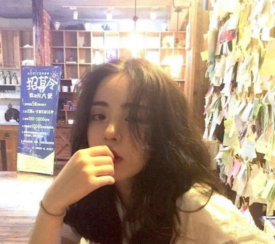 2025新发型女 2025年流行发型女