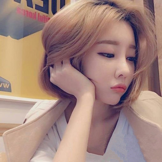 bob头发型图片2025款 女生波波头照片