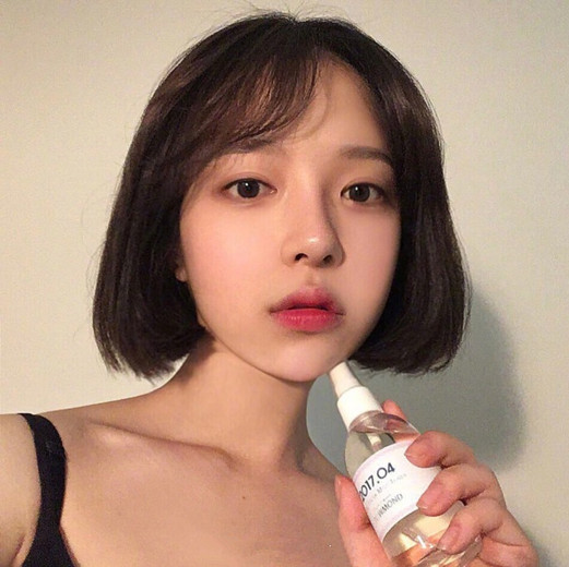 bob头发型图片2025款 女生波波头照片