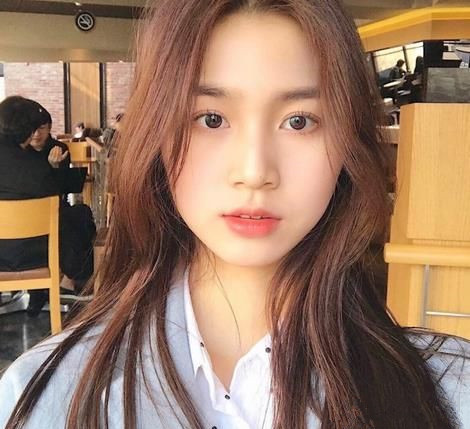 脸大适合什么发型 脸大发型女