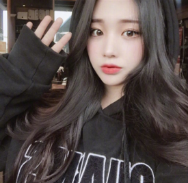 发量多的女生适合什么发型 发量多适合什么发型