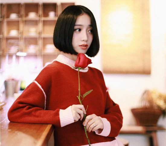 流行发型2025 流行的发型女