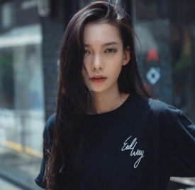 女生长发发型 长头发图片
