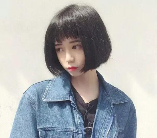 气质短发发型图片2025女 气质短发发型女