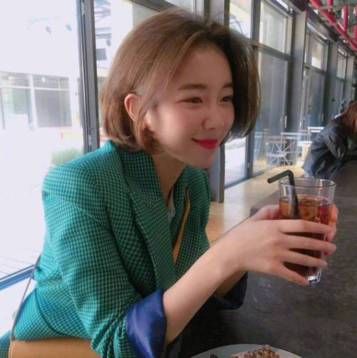 2025女生短发图片 2025短发发型女