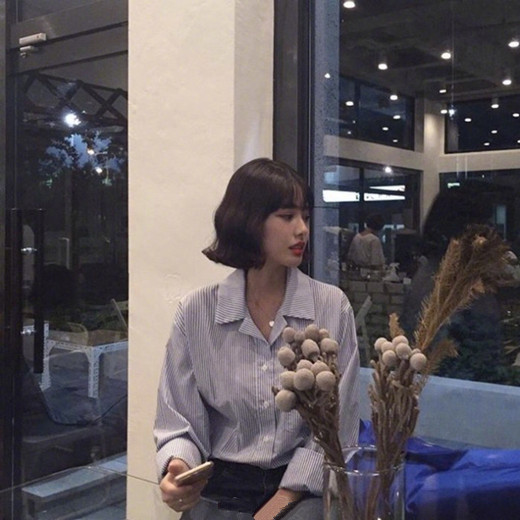 17年女生短发型图片 2025短头发发型图片女