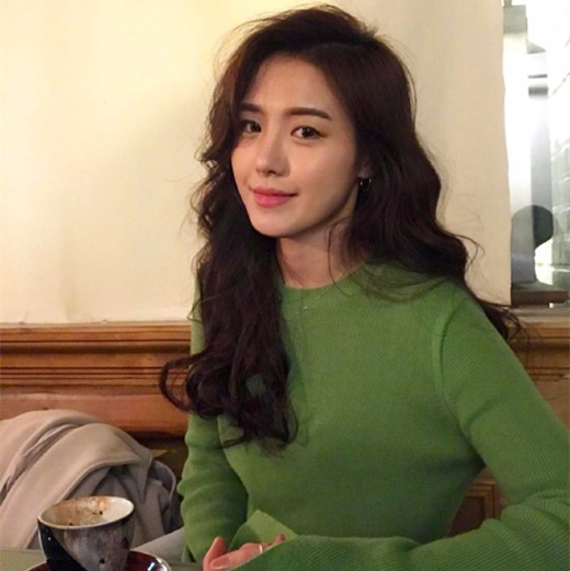 女神长发卷发型图片 女神长卷发