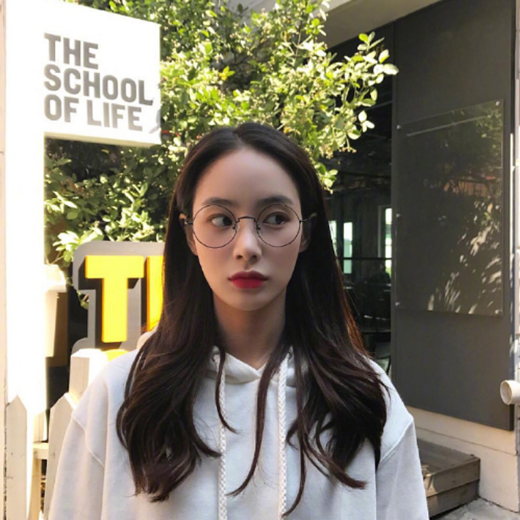 中分卷发发型图片韩国 韩式中分卷发发型图片