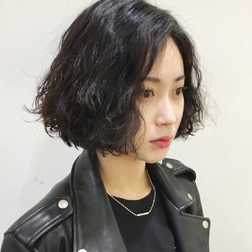 2025流行短发女 2025流行短发发型